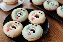 Cargar imagen en el visor de la galería, Monster Donuts
